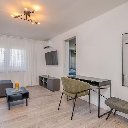 Restaurant & Rooms Nino Porat  Exterior photo